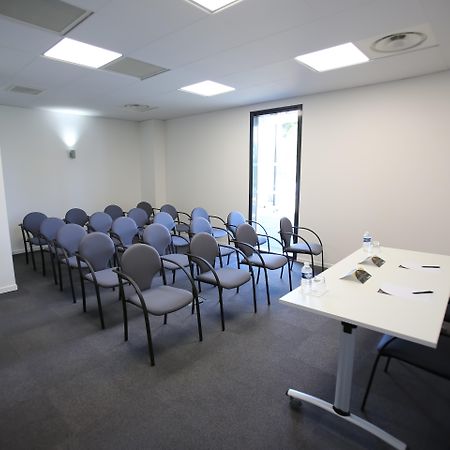 All Suites Appart Hotel Aeroport Paris Orly - Rungis Ngoại thất bức ảnh